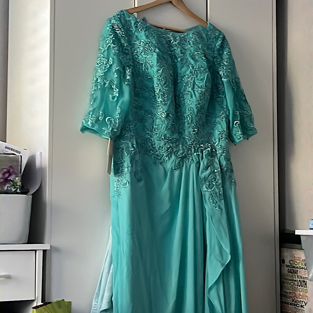 Mother of the Bride, size XL, Turquoise Blue